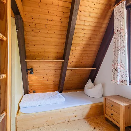 Ferienwohnpark Nurdachhaus Typ 8 Ndt 002 * Immenstaad am Bodensee